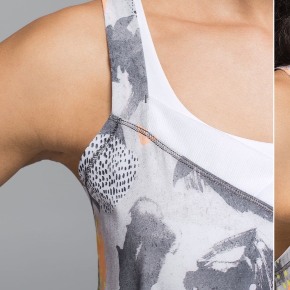 Lululemon Be Free Runsie
Mini Art Pop White Multi 6 - Picture 9 of 10
